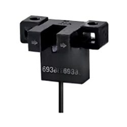 EE-SX671P Micro Photoelectric Sensor PNP Output 5 mm Groove Connector (1 Unit)