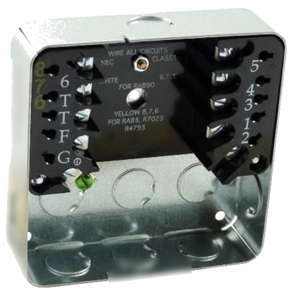 Q7800A1005 Panel-Mount Wiring Sub-Base, Fits Q7800 Series Burner/Combustion Controls