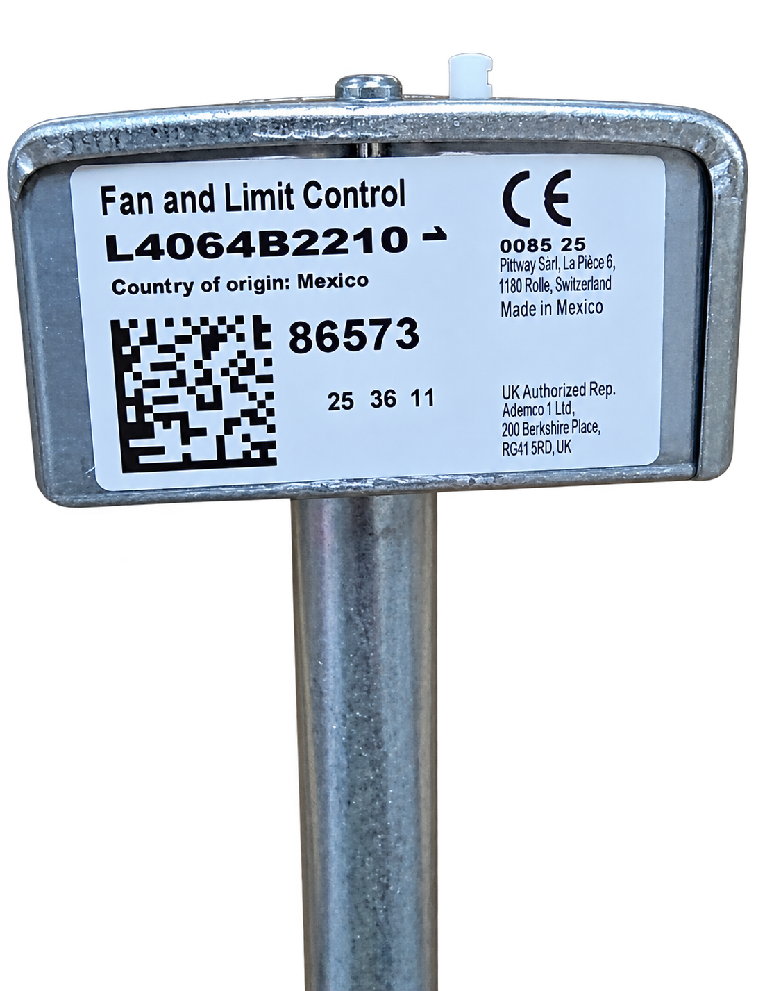 L4064 series reference photo: L4064B2210 label shown; supplied model and probe length follow the product listing.